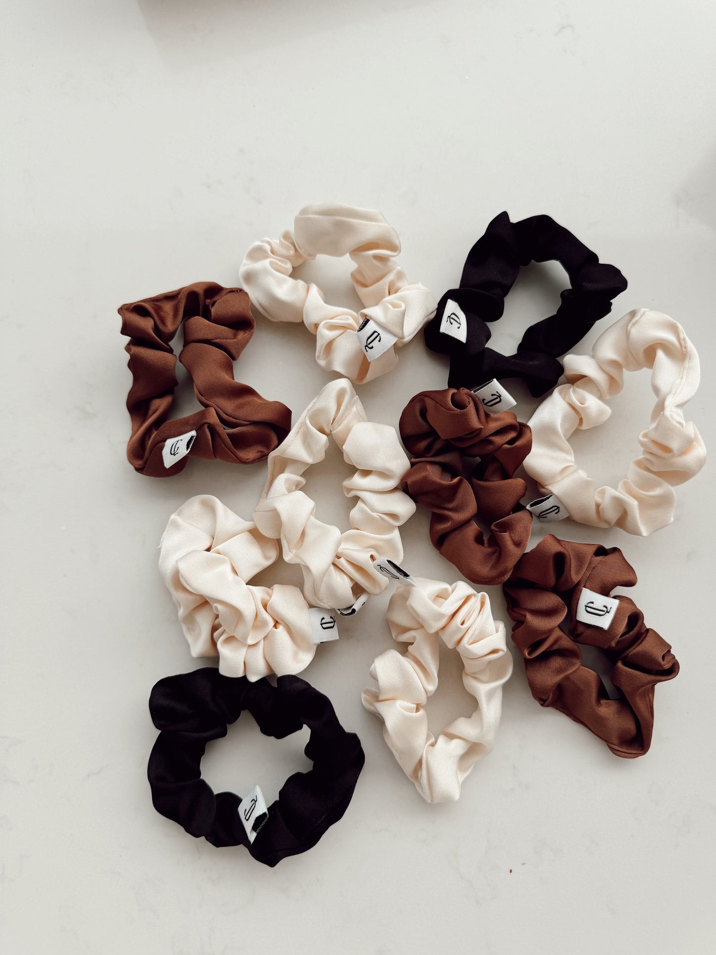 Scrunchie - Coconut